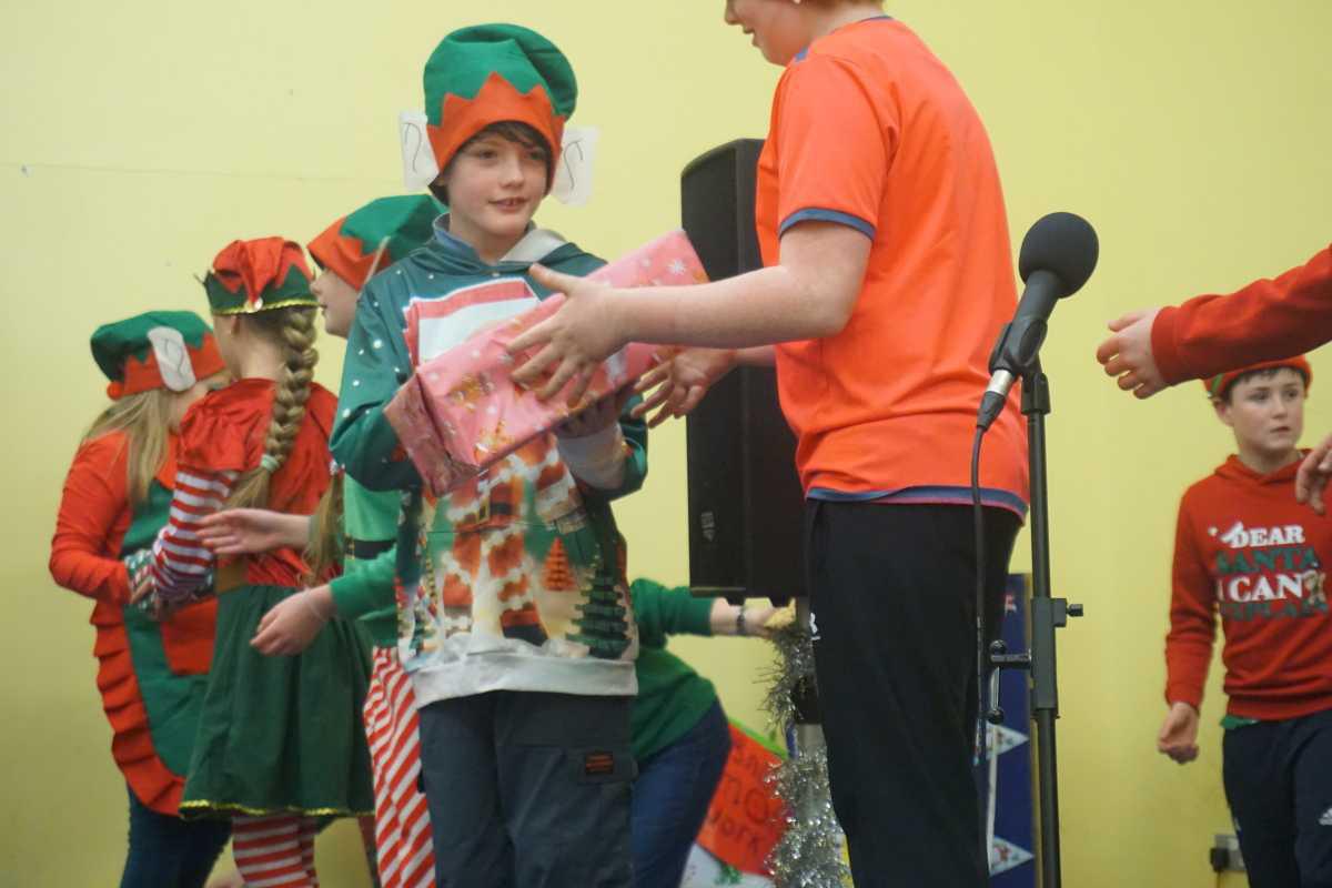 Nollaig Shona daoibh go léir!