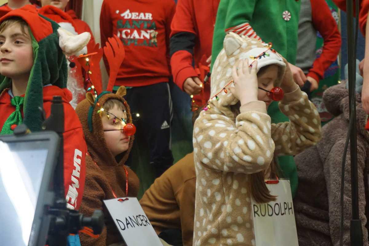 Nollaig Shona daoibh go léir!