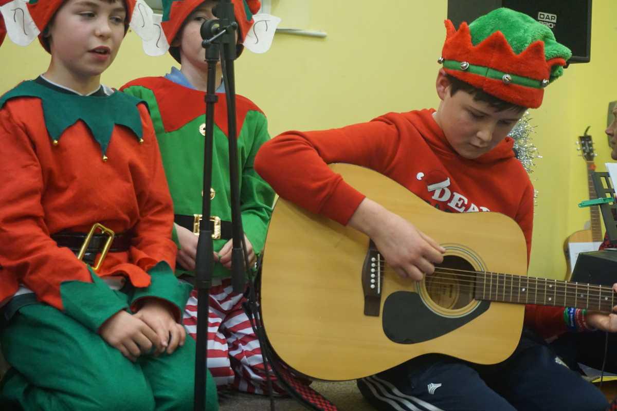 Nollaig Shona daoibh go léir!