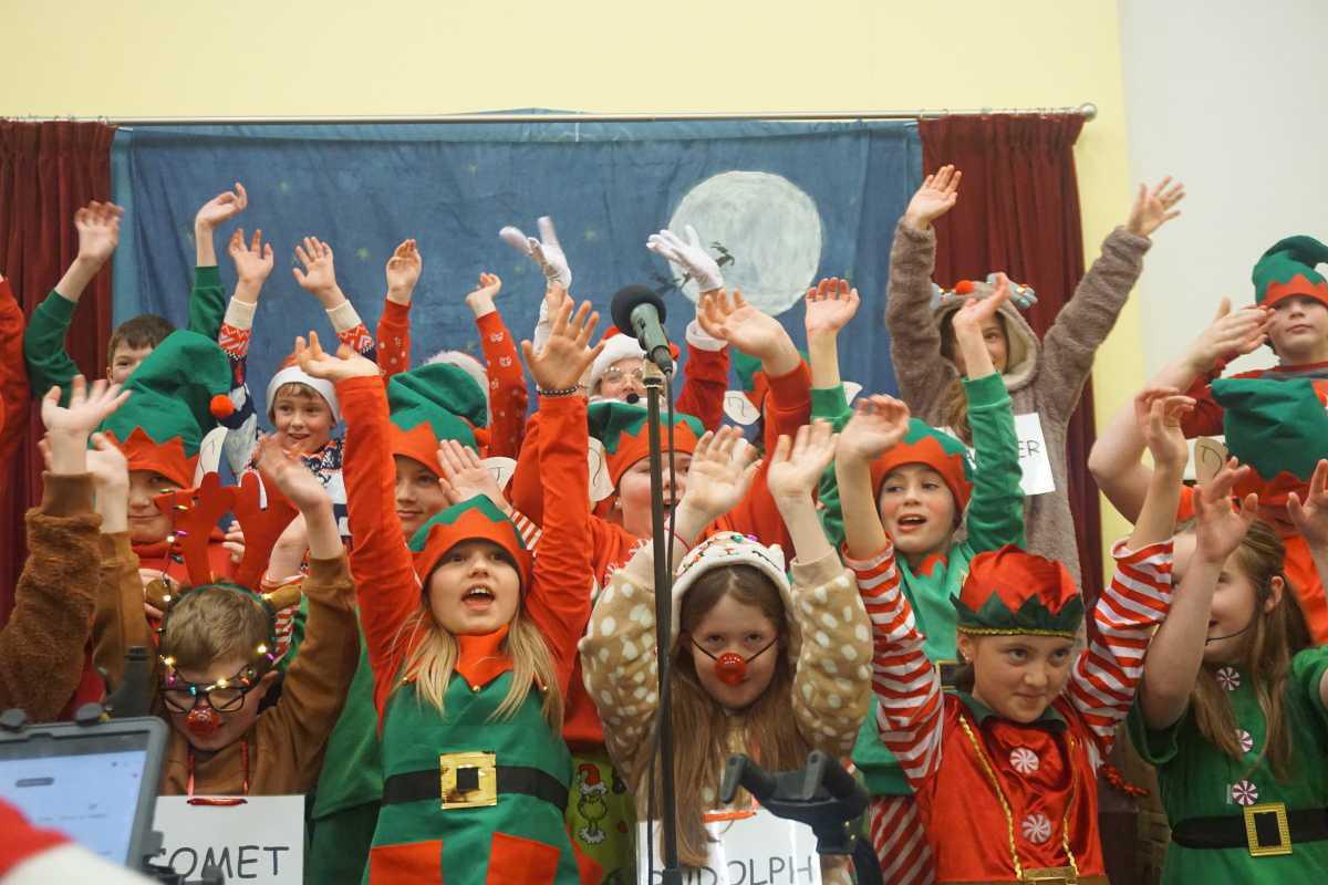 Nollaig Shona daoibh go léir!
