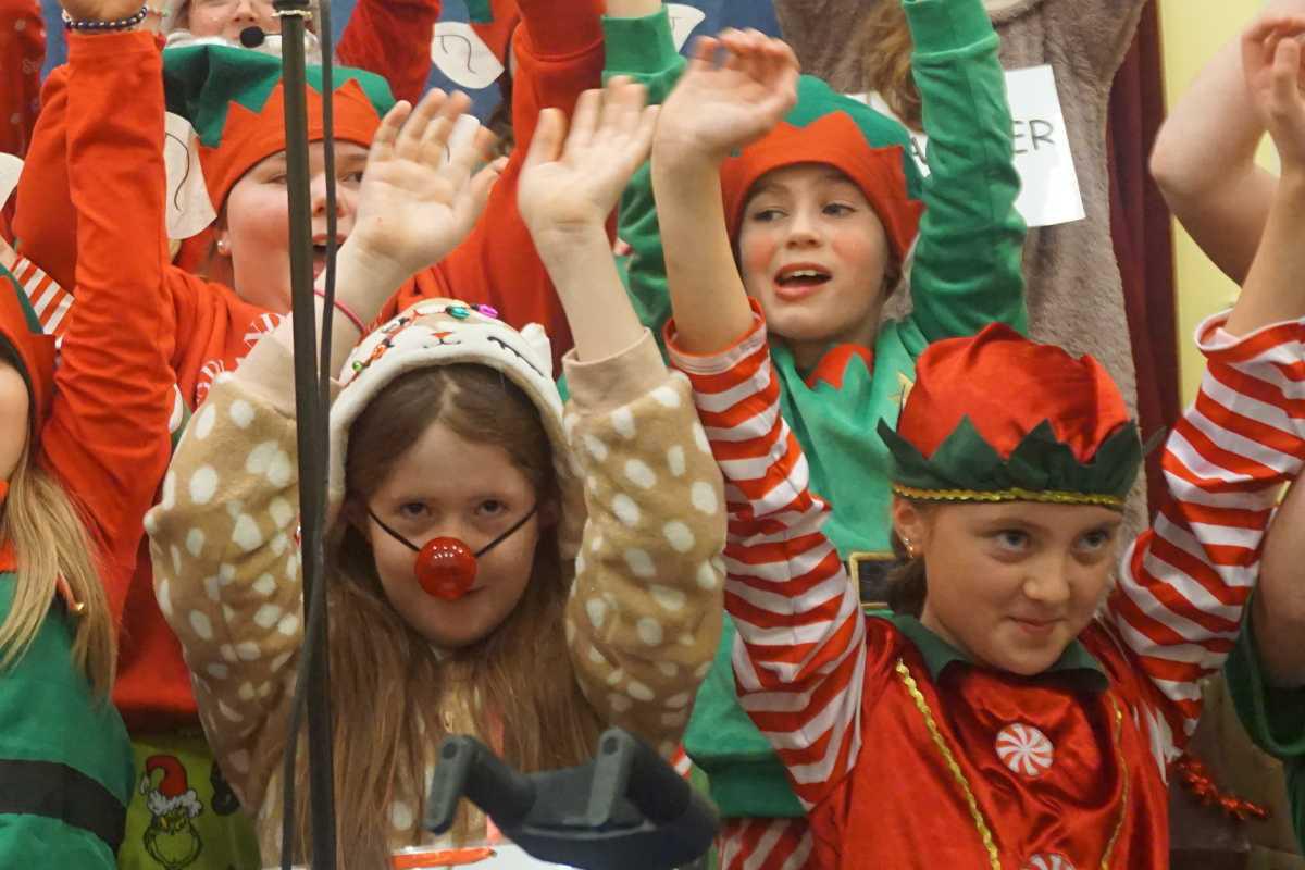 Nollaig Shona daoibh go léir!