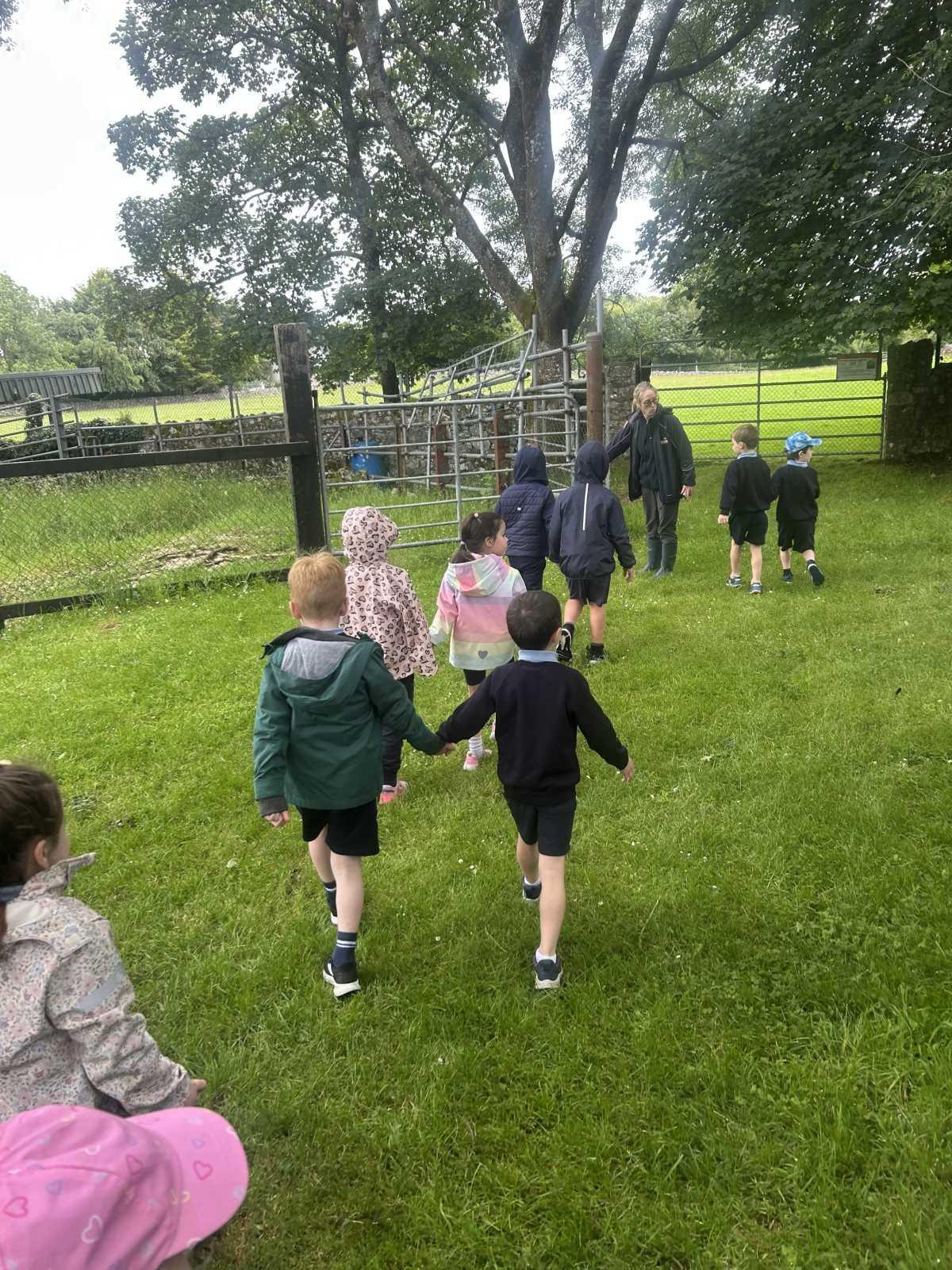 School Tour🐷🐾🐐