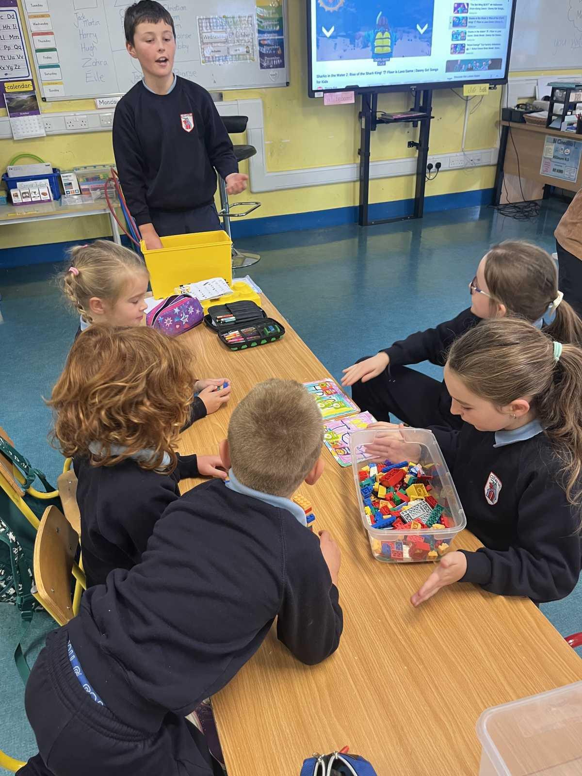 Maths Week 2025 🧮 ➕➖✖️➗🟰