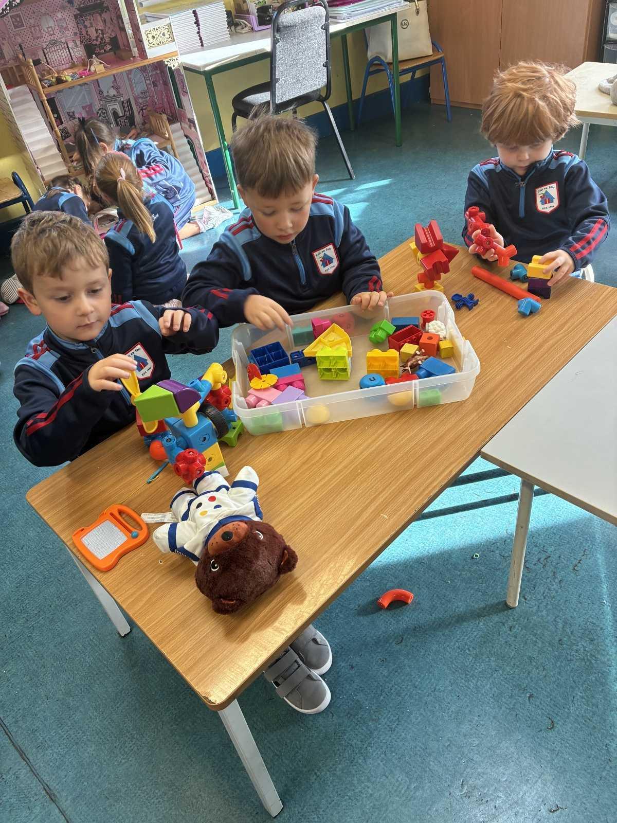 First Week of Junior Infants!👧🏻👦🏼 First Week of Junior Infants!👧🏻👦🏼