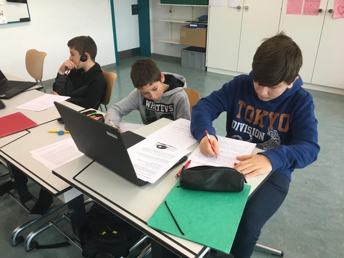 Die Klasse SB1c vom Kreisschulhaus beschäftigt sich mit dem Klimawandel Die Klasse SB1c vom Kreisschulhaus beschäftigt sich mit dem Klimawandel