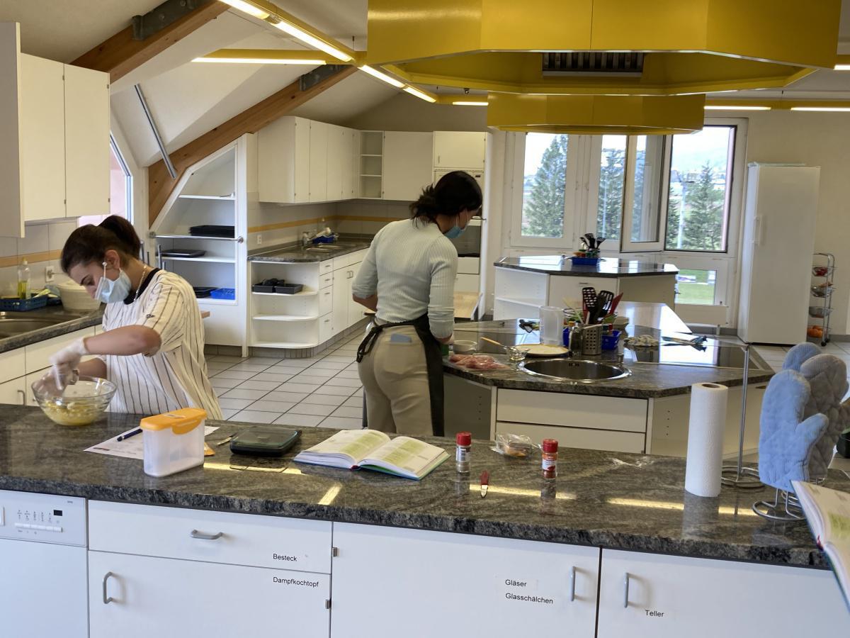 WAH-Unterricht der Klasse SB2a (Gruppe B) WAH-Unterricht der Klasse SB2a (Gruppe B)