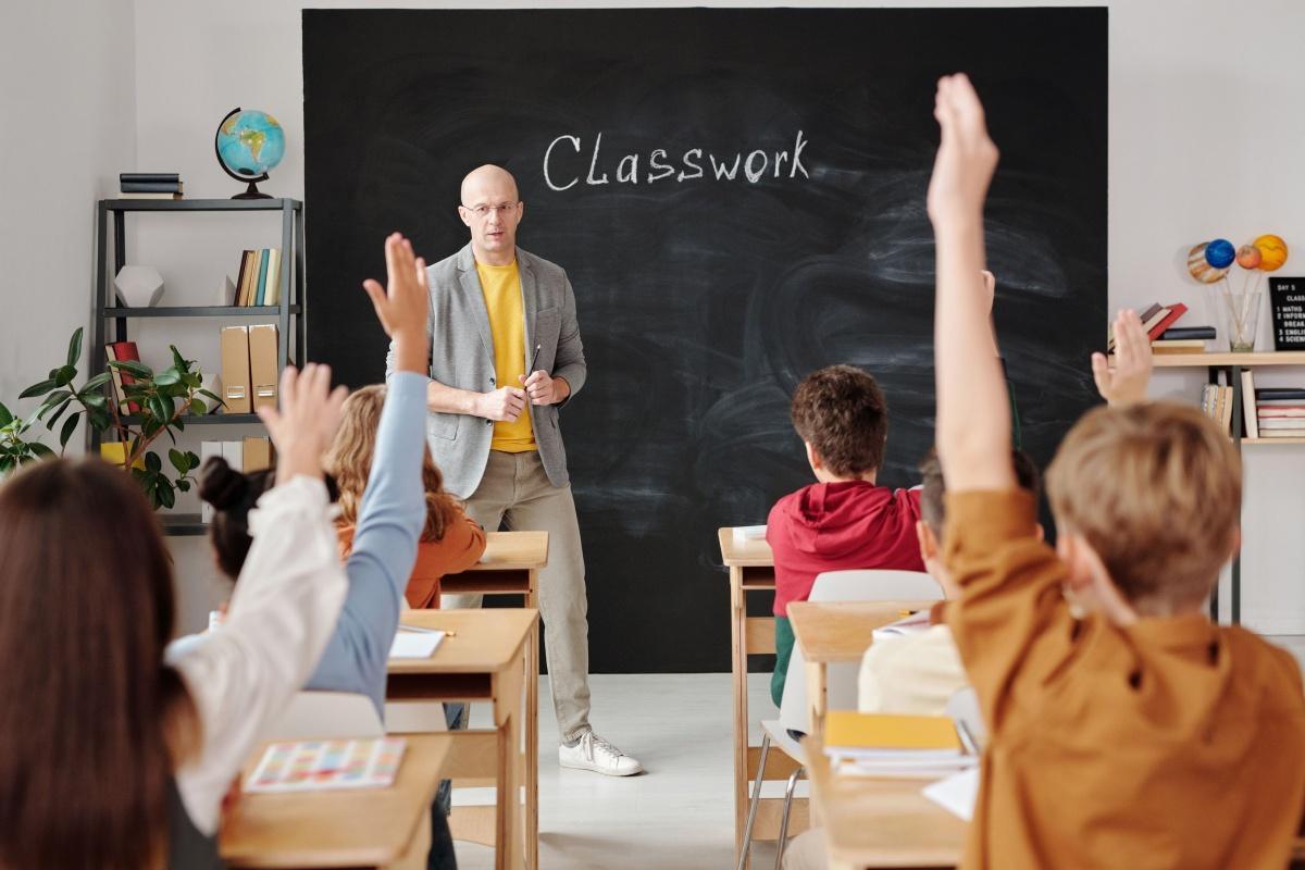 Rentrée scolaire : Que prévoit le code du travail ? 