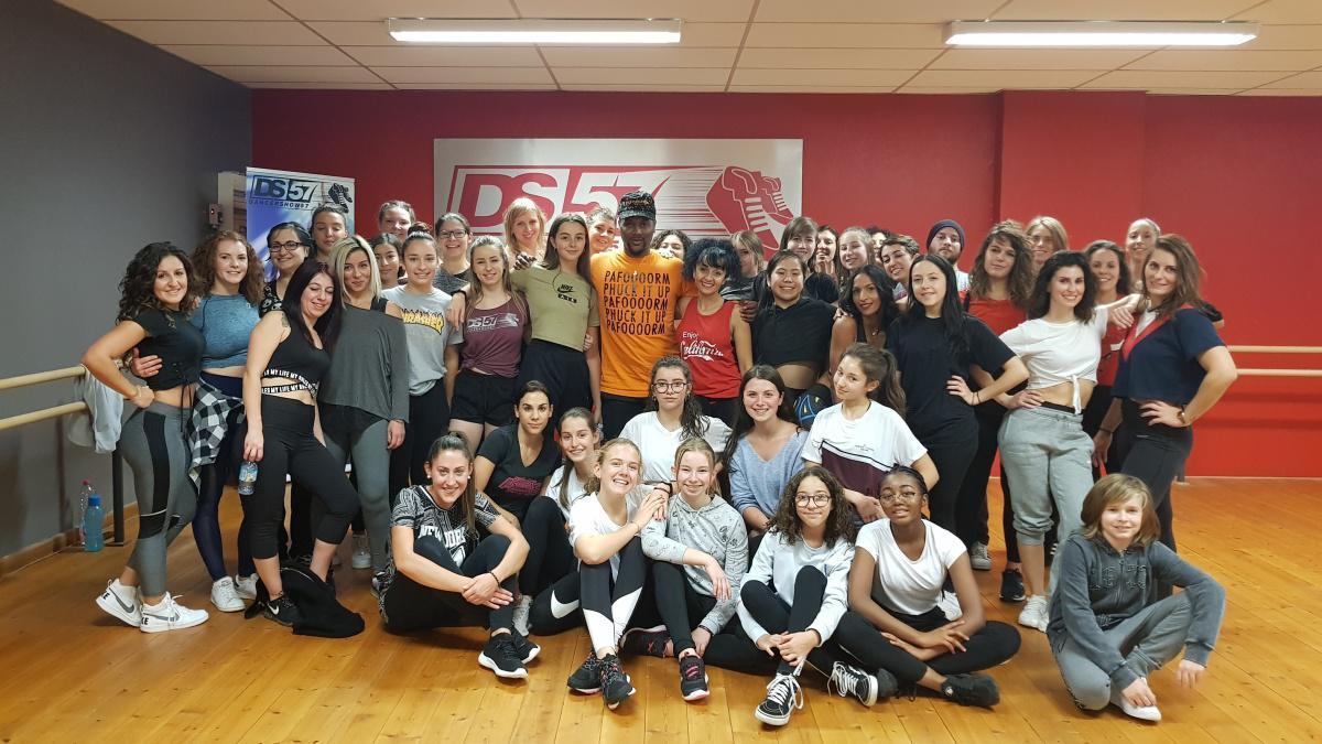 DS57 - MASTERCLASS - J.R TAYLOR FROM MILLENIUM DANCE COMPLEX DS57 - MASTERCLASS - J.R TAYLOR FROM MILLENIUM DANCE COMPLEX