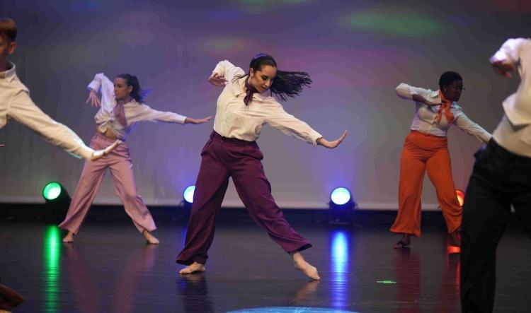 Cours de Danse Modern Jazz pour Adultes (Débutants) à Metz