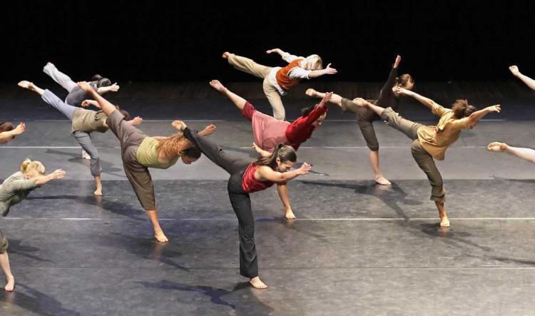 Cours de Danse Contemporaine pour Adultes Tous Niveaux à Metz