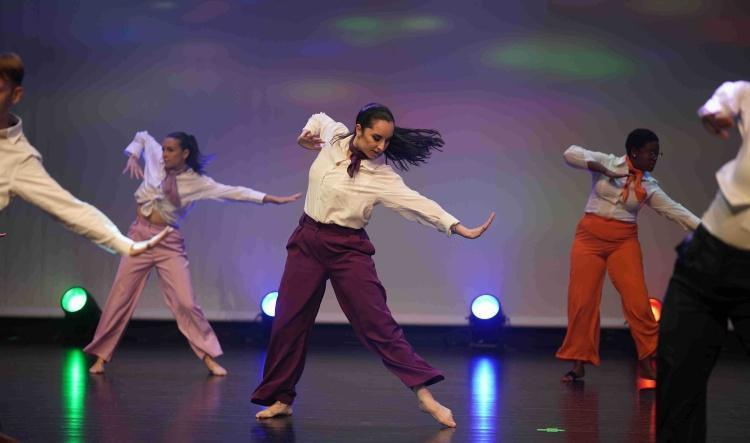 Cours de Modern Jazz à Metz : Places disponibles Saison 18