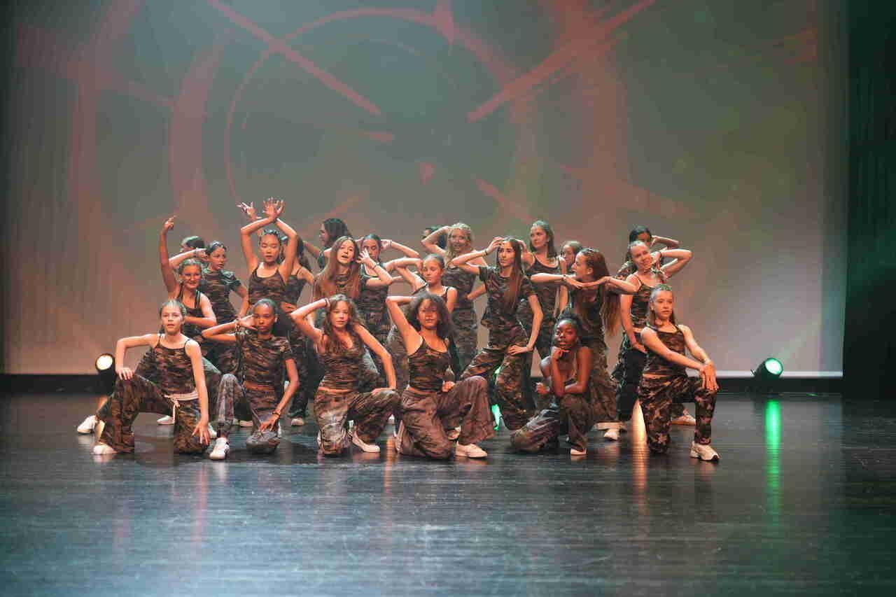 spectacle-danse-metz-dancershow.jpg