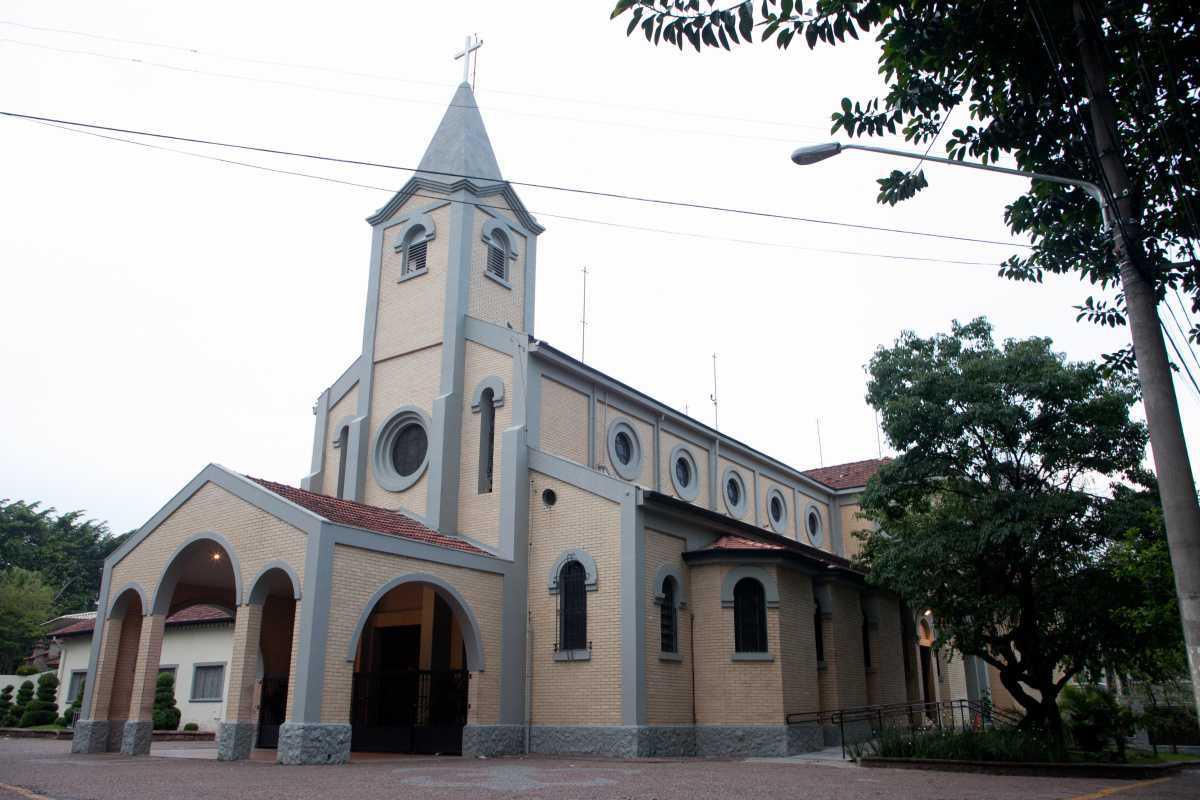 Conheça a história de nossa paróquia. Conheça a história de nossa paróquia.