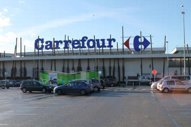 L'ÉCHO RÉPUBLICAIN  Chute mortelle à Carrefour Rambouillet