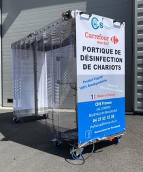  Carrefour s’équipe en tunnel de désinfection pour chariots
