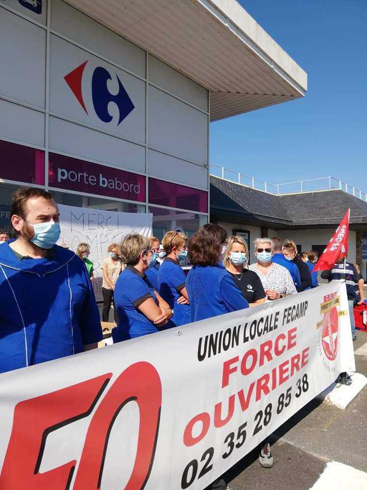 LOCATION GERANCE : Les salariés de l'hypers carrefour Fécamp débrayent !