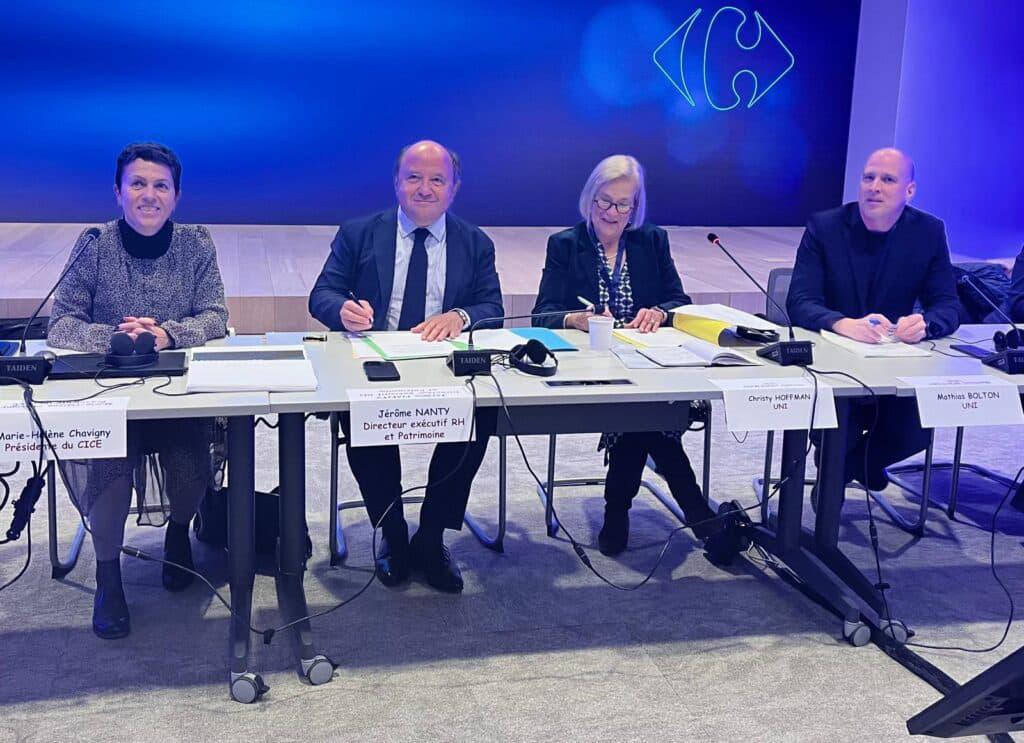 UNI et Carrefour renouvellent leur accord mondial et réaffirment leur engagement en faveur des droits des travailleurs dans le monde entier UNI et Carrefour renouvellent leur accord mondial et réaffirment leur engagement en faveur des droits des travailleurs dans le monde entier
