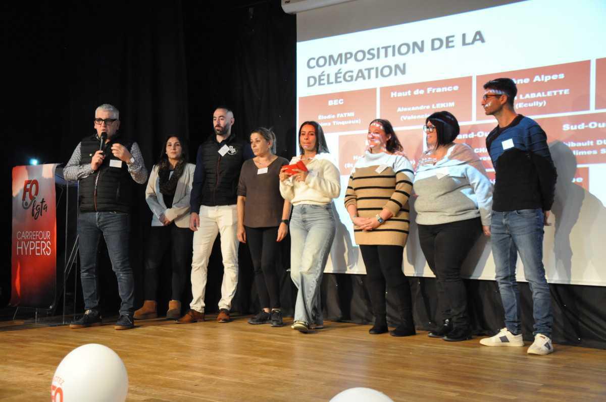 DIRECT : Assemblée générale des syndicats FO Carrefour Hypers