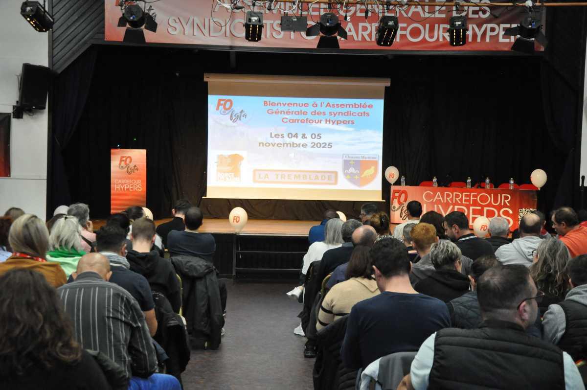 DIRECT : Assemblée générale des syndicats FO Carrefour Hypers