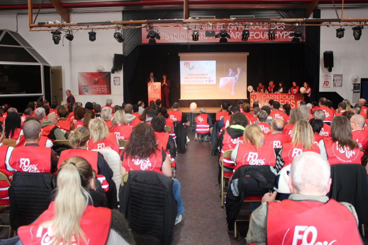 DIRECT : Assemblée générale des syndicats FO Carrefour Hypers