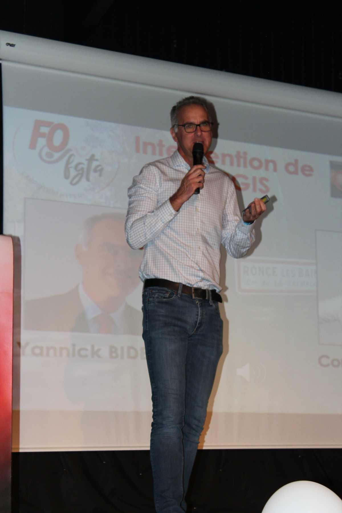 DIRECT : Assemblée générale des syndicats FO Carrefour Hypers