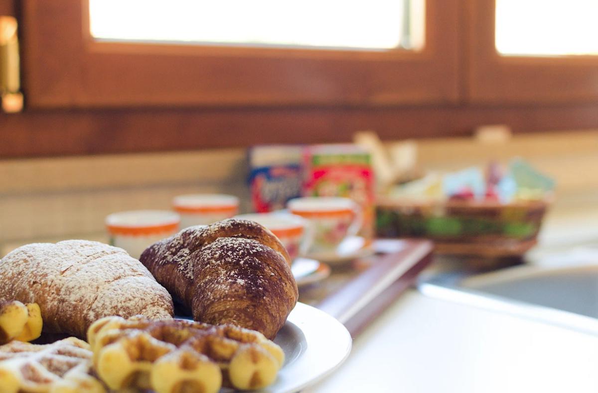 Breakfast Room