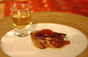 Gelée de Pineau des Charentes rosé, Foie gras fermier poêlé