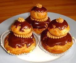 Religieuse au chocolat