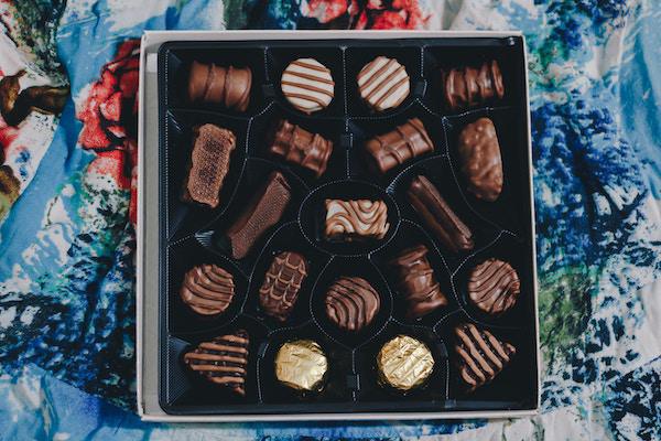 Boîte de chocolat Monique Carrati