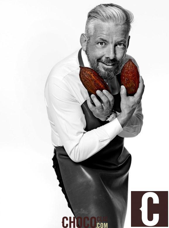 Arthur Sève est devenu complètement TIKTOK, les compteurs s'affolent...