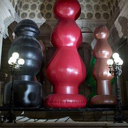 Paul McCarthy fait son entrée sur les espaces d’exposition de la Monnaie de Paris