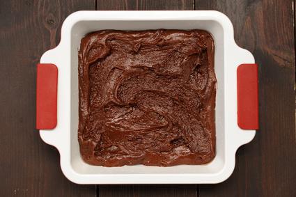 Gâteau au chocolat dans le moule©