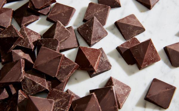 Un ingénieur Tesla trouve le moyen de parfaire les pépites de chocolat