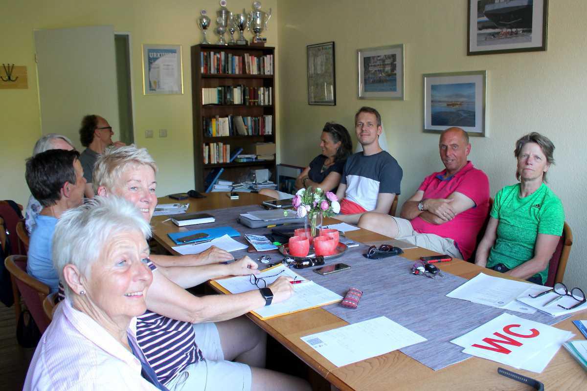 Herzlichen Glückwunsch zum Jubiläum! Herzlichen Glückwunsch zum Jubiläum!