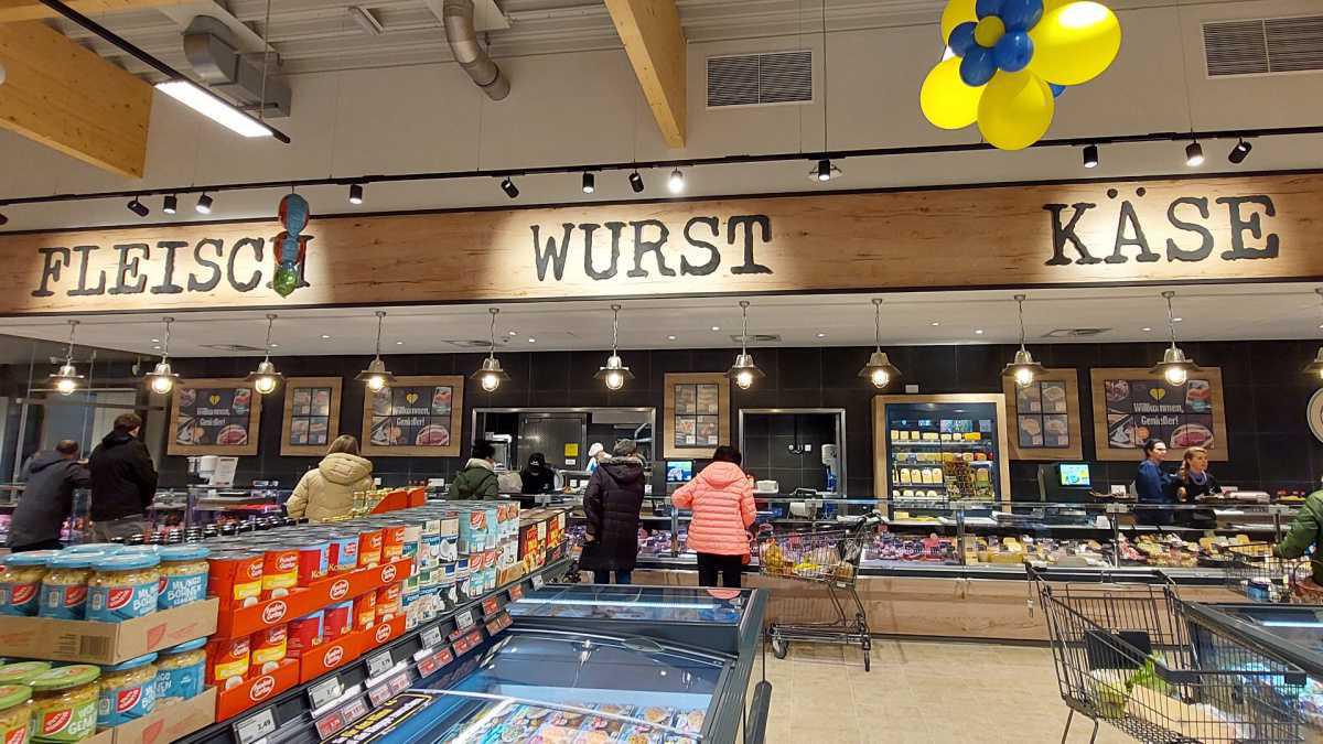 Neuer Edeka-Markt in Esterfeld hat geöffnet Neuer Edeka-Markt in Esterfeld hat geöffnet