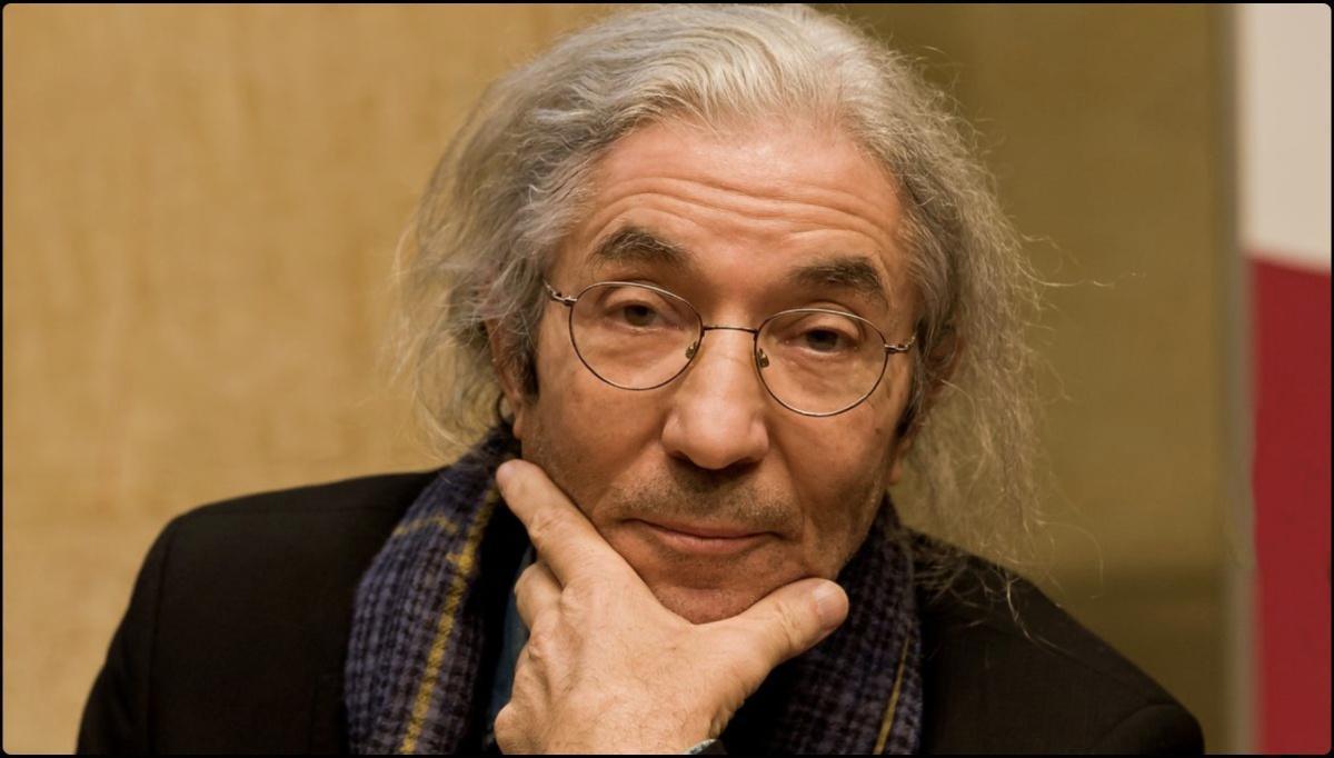 تخبط تبون: بين الأخطاء الدبلوماسية وملاحقة المثقفين 📹 تخبط تبون: بين الأخطاء الدبلوماسية وملاحقة المثقفين 📹