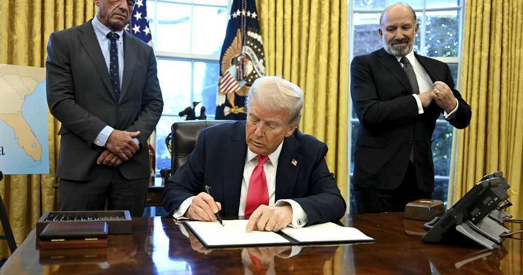 واشنطن تفتح أبوابها لمزارعي جنوب إفريقيا بإجراءات مبسطة واشنطن تفتح أبوابها لمزارعي جنوب إفريقيا بإجراءات مبسطة