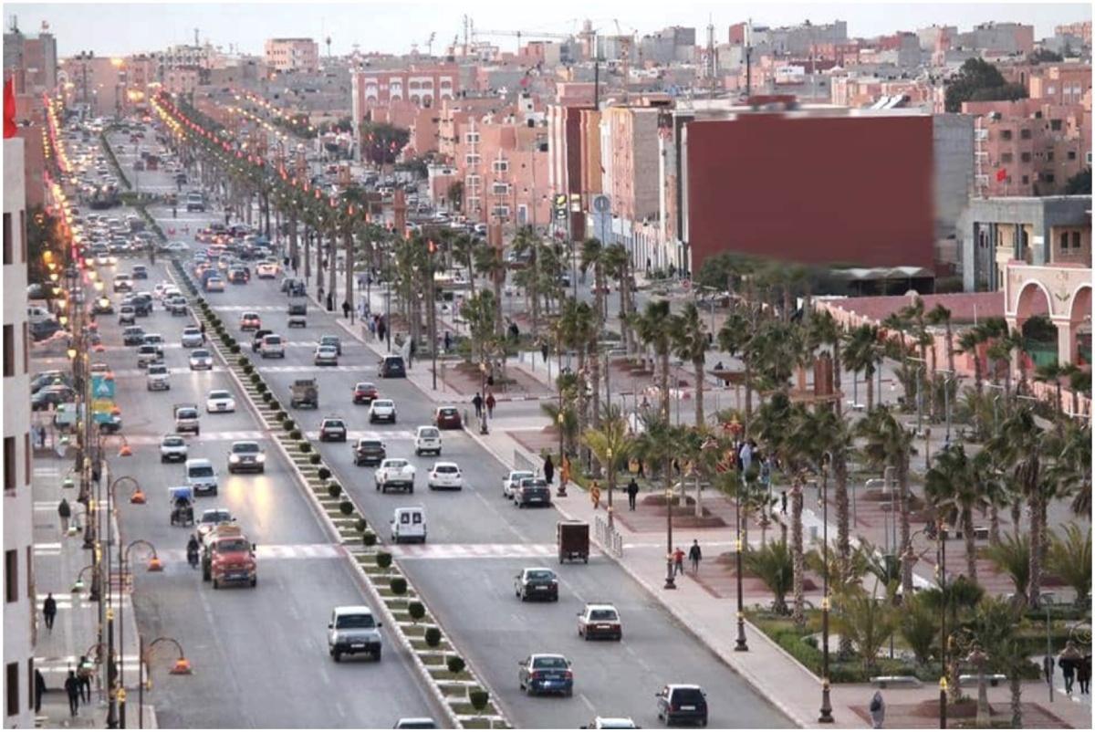 محاولة استفزازية في العيون: المغرب يرحّل صحافيين إيطاليين حاولا خرق السيادة الوطنية