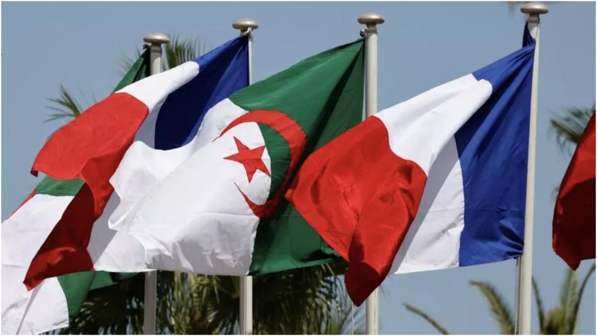 معاناة المعارضين الجزائريين في فرنسا: حياة تحت الضغط والمراقبة المستمرة معاناة المعارضين الجزائريين في فرنسا: حياة تحت الضغط والمراقبة المستمرة