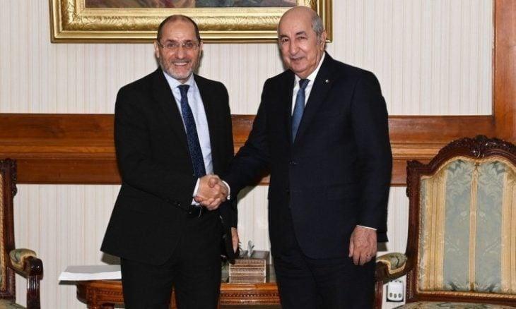 تضييق على وقفة تضامن مع غزة في الجزائر وإفراج عن موقوفين بعد التحقيق تضييق على وقفة تضامن مع غزة في الجزائر وإفراج عن موقوفين بعد التحقيق