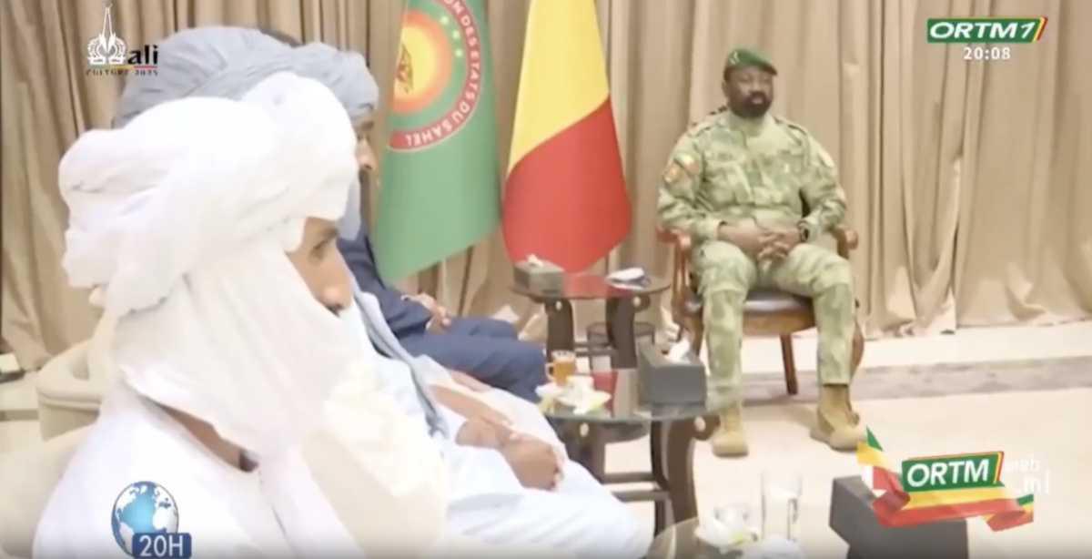 تحرير السائقين المغاربة الأربعة المختطفين في منطقة الساحل تحرير السائقين المغاربة الأربعة المختطفين في منطقة الساحل