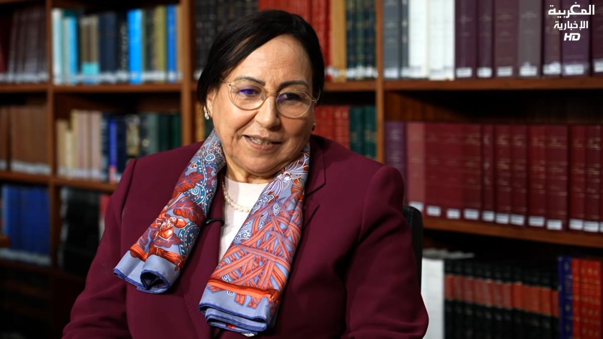 السيادة على الصحراء بين الأرشيف الملكي والقراءة التاريخية: مقاربة بهيجة سِيمّو السيادة على الصحراء بين الأرشيف الملكي والقراءة التاريخية: مقاربة بهيجة سِيمّو