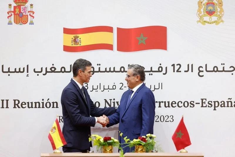 الاستثمارات الإسبانية في المغرب الكبير: تراجع لافت، والمغرب يقاوم بينما تراهن الجزائر على المستقبل
