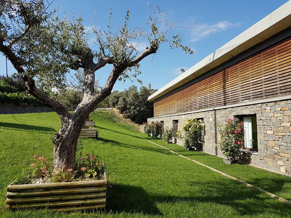 Cerrados el albergue de Montfalcó y el restaurante de Viacamp