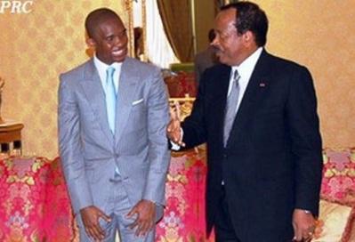 Samuel Eto'o Fils au sortir d'une audience avec Paul Biya au palais de l'Unité. Photo (c) Présidence de la République du Cameroun 