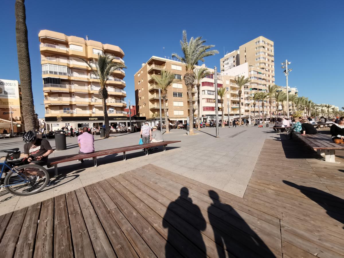 Semestra i Torrevieja – Sol, Strand och Avkoppling