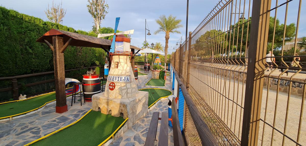 Burger Mini Golf