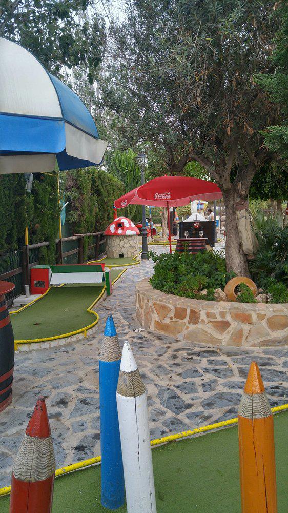 Burger Mini Golf