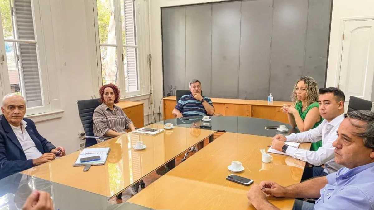 Reunión entre concejales de Cambia Mendoza Luján y autoridades del EPRE para mejorar el servicio eléctrico