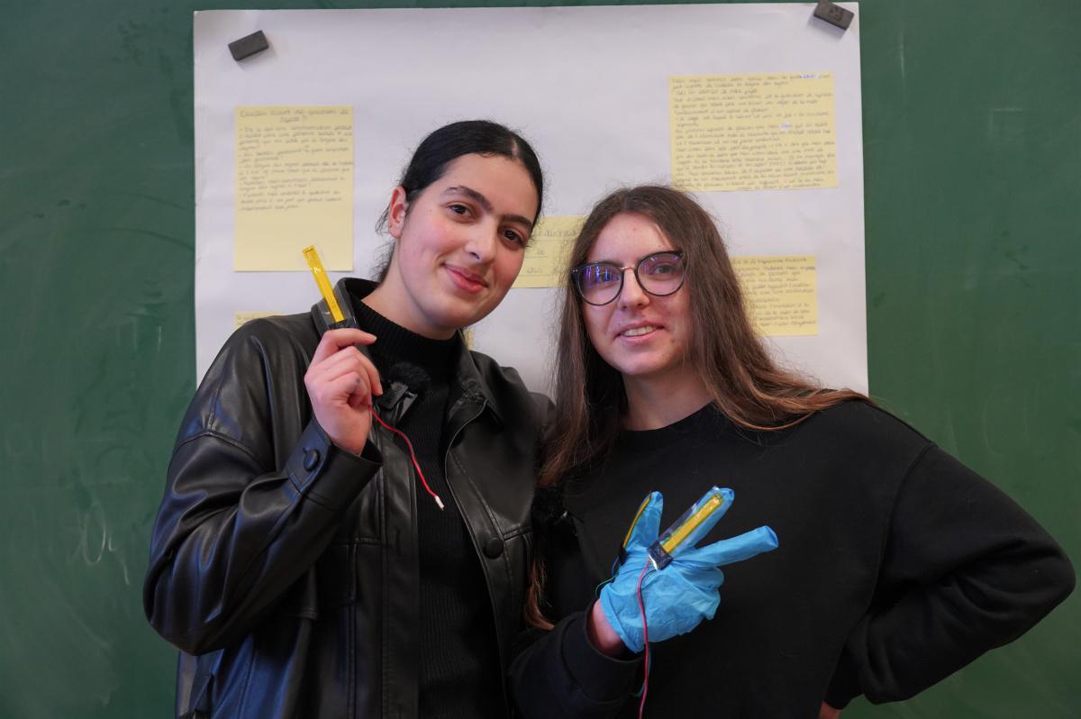 Un gant traducteur du language des signes
